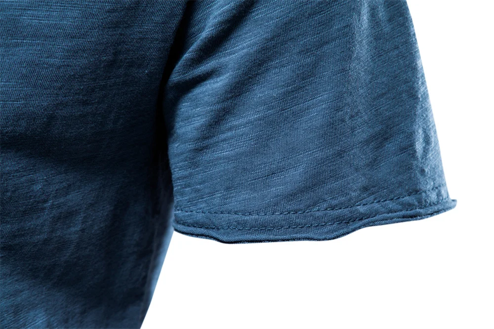 T-shirt da uomo in cotone 100% di qualità del marchio con scollo a V Fashion Design Slim Fit Soild T-shirt da uomo Top Tees T-shirt a maniche corte per uomo