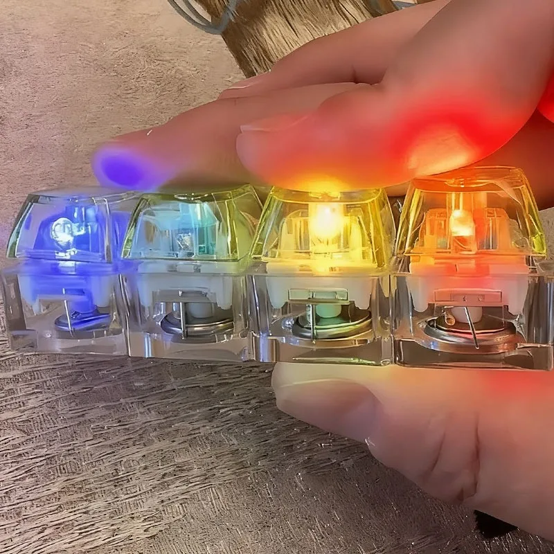 מקלדת מוארת עם מקש להקלה מתח, צעצוע עם כפתור LED להקלה על חרדה, אביזר לשולחן המשרד